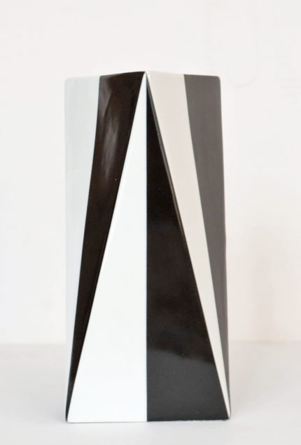 Porzellan Design Vase Blumenvase schwarz weiss