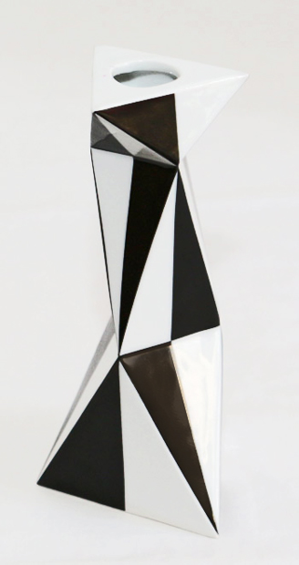 Design Porzellan Kerzenstaender Vase Blumenvase schwarz weiss